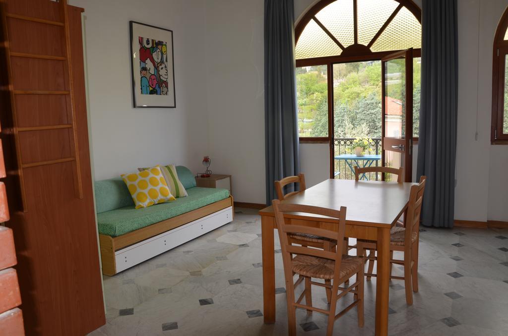 Residence Pian Dei Boschi Pietra Ligure Eksteriør billede